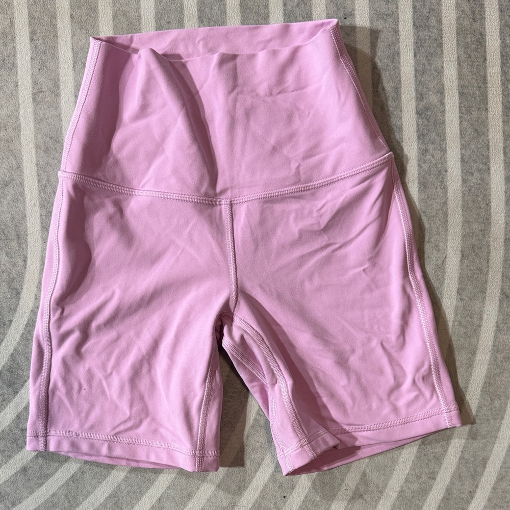 lululemon athletica Light Pink Bike Shorts lined size 2